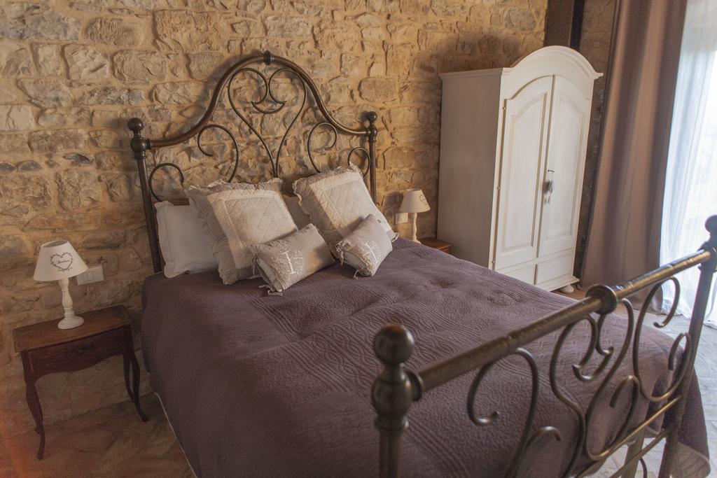 Vila Borgo Di Vezzano Calenzano Exteriér fotografie